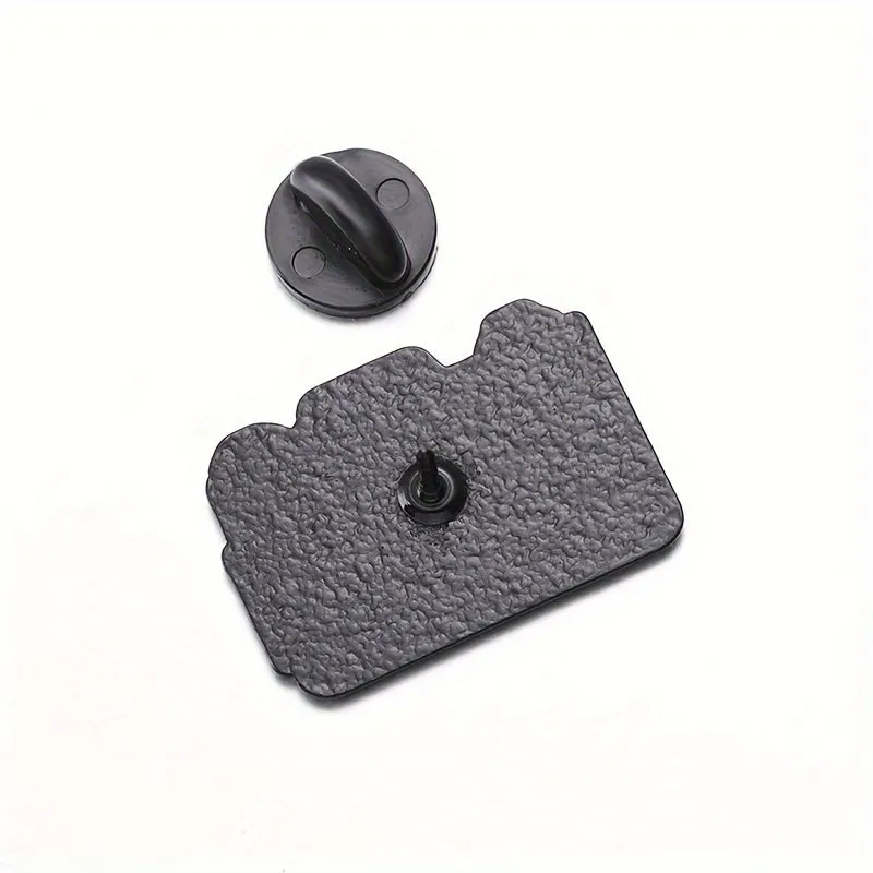Cute Cartoon Camera Shaped Brooch Pin for Fashion Accessories