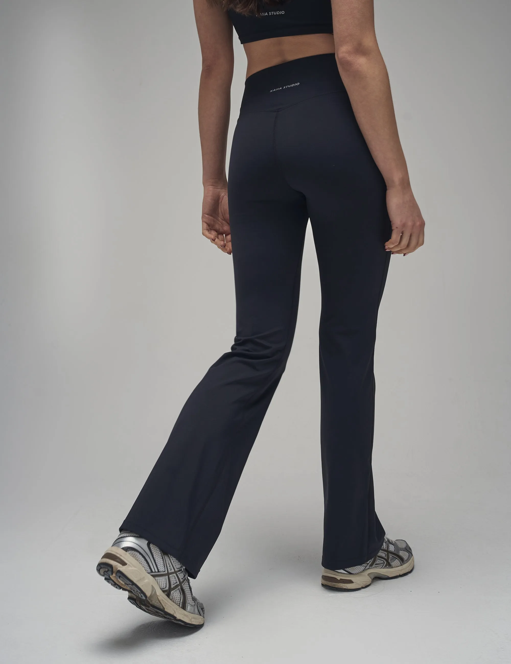 Kaiia Sculpt Yoga Pants Black