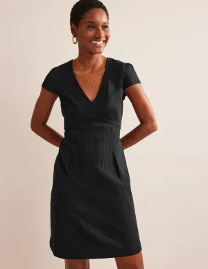 Seersucker Jersey Tea Dress-Black