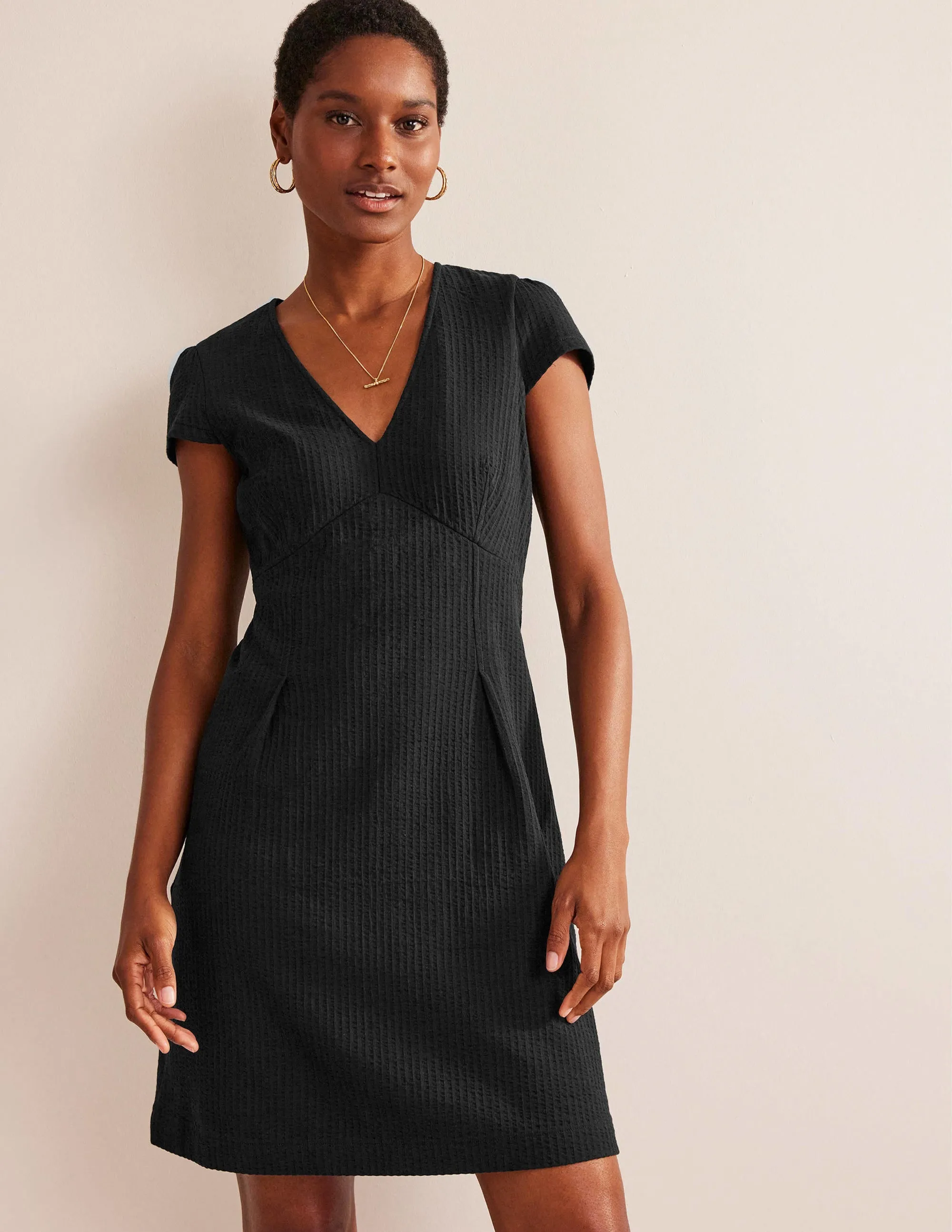 Seersucker Jersey Tea Dress-Black