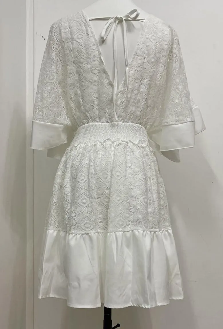 utcoco Womens 2025 Summer Beach Boho Mini Dress Flared Sleeve V Neck Hollow Out Lace Flowy A Line Dress