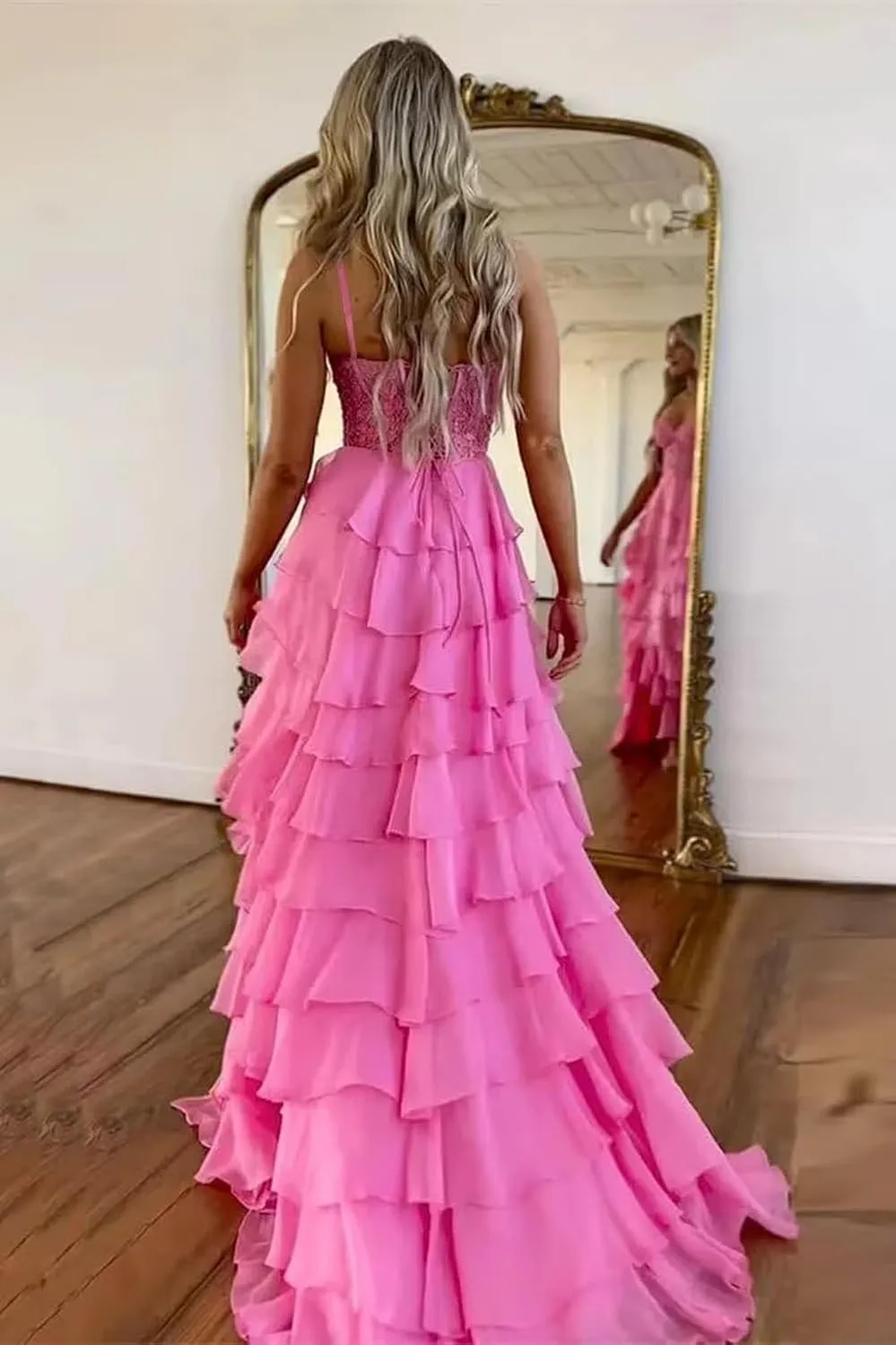 Women's Spaghetti Strap Lace Tiered Prom Dress 2025 Ruffle Sweetheart Chiffon Formal Evening Dress