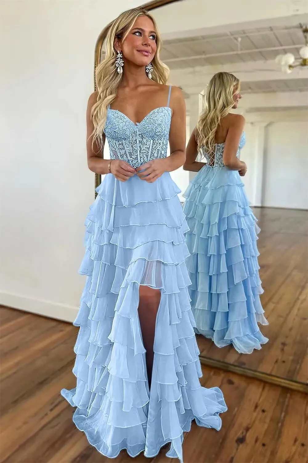 Women's Spaghetti Strap Lace Tiered Prom Dress 2025 Ruffle Sweetheart Chiffon Formal Evening Dress